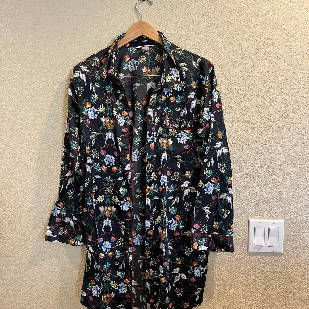 Victoria's Secret Floral Robe